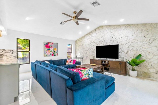 2683 NW 45th Street, Boca Raton, FL 33434