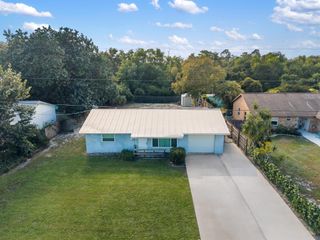 8756 SE Sunset Drive, Hobe Sound, FL 33455