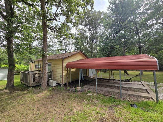 311 Chestnut Bend, Huntsville, TX 77320