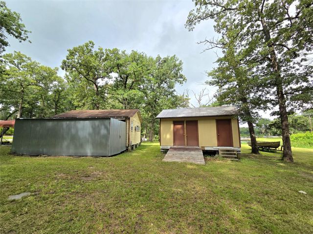 311 Chestnut Bend, Huntsville, TX 77320