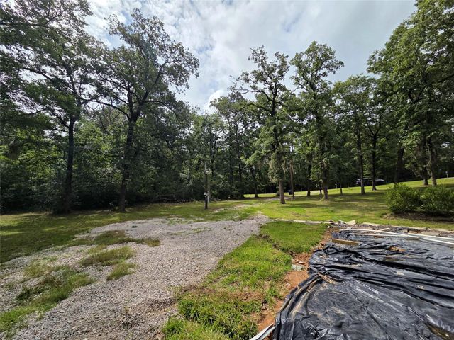 311 Chestnut Bend, Huntsville, TX 77320