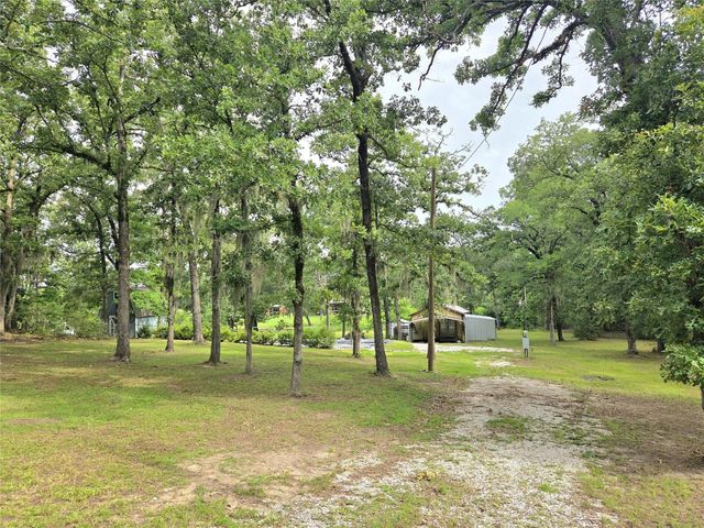 311 Chestnut Bend, Huntsville, TX 77320