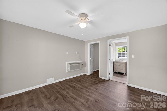 2432 Oakwood Circle, Rock Hill, SC 29732