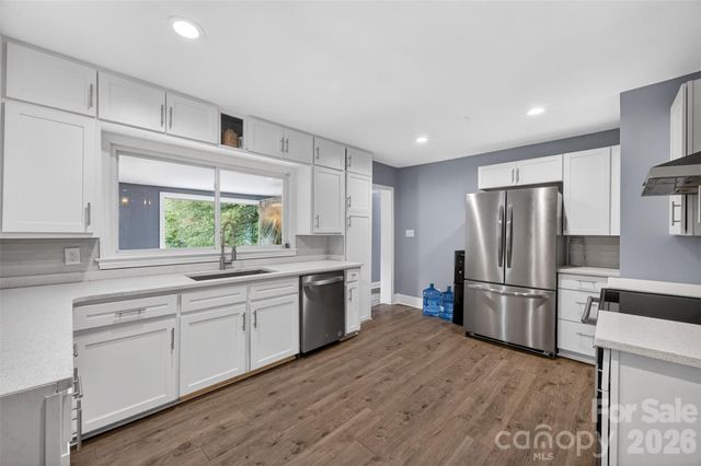 2432 Oakwood Circle, Rock Hill, SC 29732