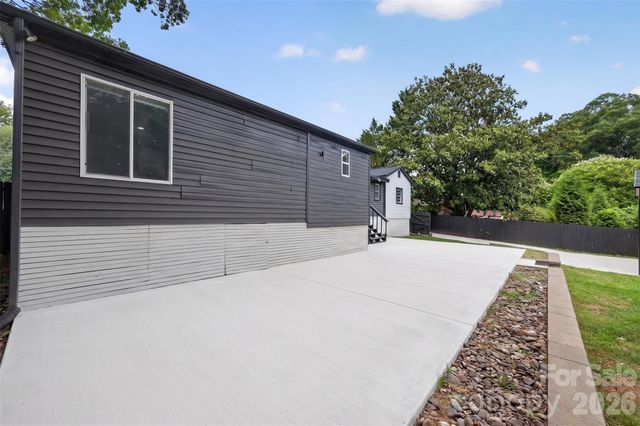 2432 Oakwood Circle, Rock Hill, SC 29732