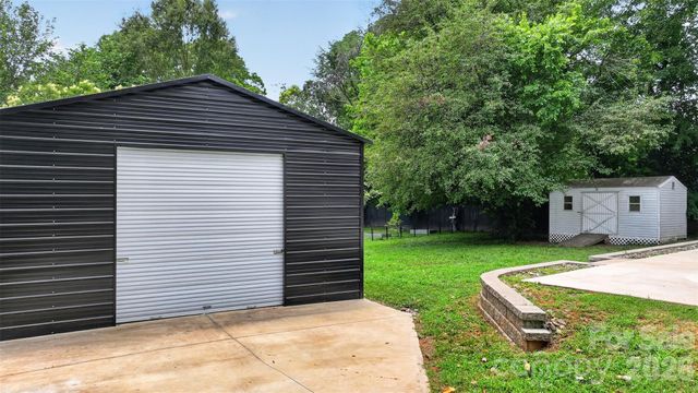 2432 Oakwood Circle, Rock Hill, SC 29732