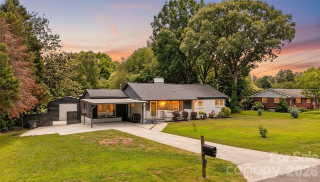 2432 Oakwood Circle, Rock Hill, SC 29732