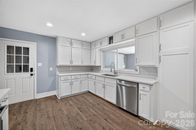2432 Oakwood Circle, Rock Hill, SC 29732