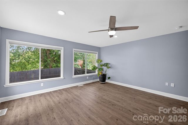 2432 Oakwood Circle, Rock Hill, SC 29732