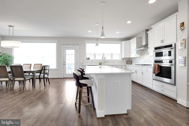 17904 RIDGEWOOD PL, Round Hill, VA 20141