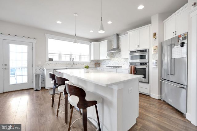 17904 RIDGEWOOD PL, Round Hill, VA 20141