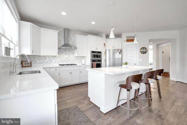 17904 RIDGEWOOD PL, Round Hill, VA 20141