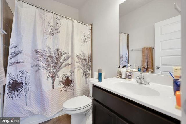 17904 RIDGEWOOD PL, Round Hill, VA 20141