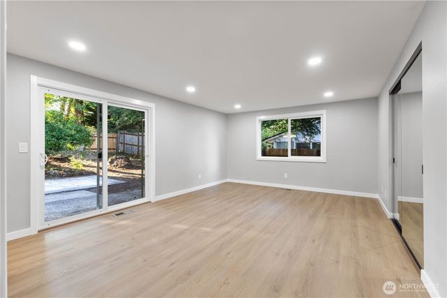 11028 83rd Avenue E, Puyallup, WA 98373