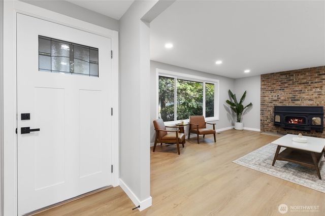 11028 83rd Avenue E, Puyallup, WA 98373