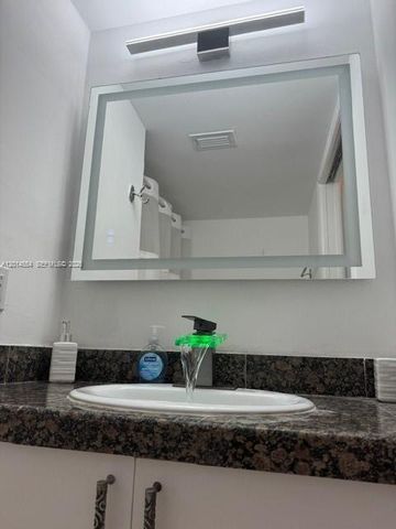 19555 E Country Club Dr 8507, Aventura, FL 33180