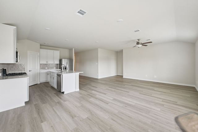 4012 Joe Pool Drive, Farmersville, TX 75442