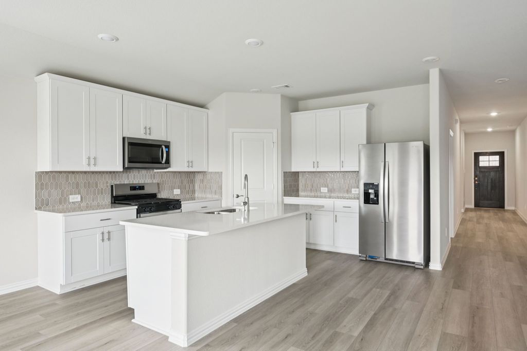 4012 Joe Pool Drive, Farmersville, TX 75442