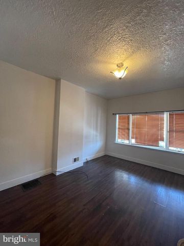 1128 N SIXTH ST, Reading, PA 19601