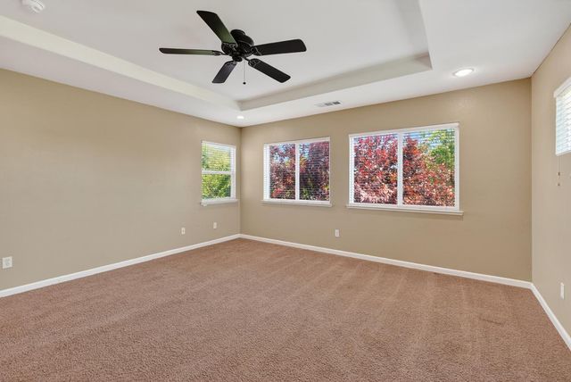 1305 Derby Dr, Merced, CA 95348