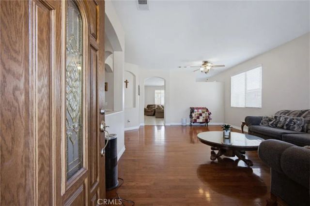 30066 Lake Trail, Lake Elsinore, CA 92530