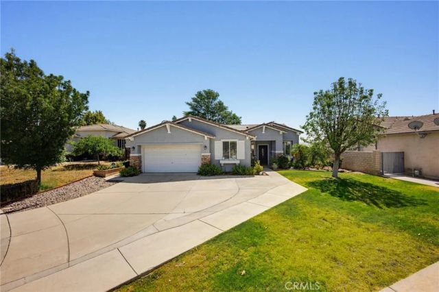 30066 Lake Trail, Lake Elsinore, CA 92530