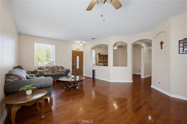 30066 Lake Trail, Lake Elsinore, CA 92530