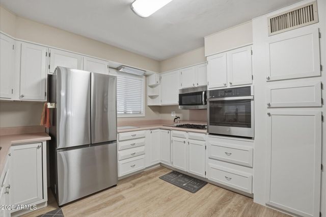 216 E 15TH Street, Tempe, AZ 85281