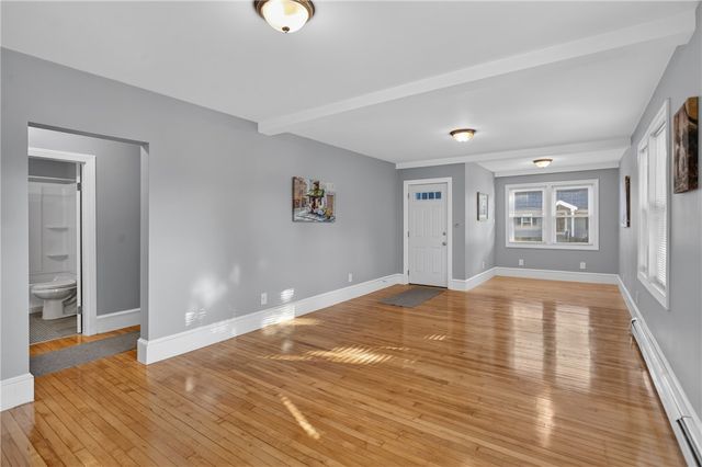37 Lincoln Avenue, Warwick, RI 02888