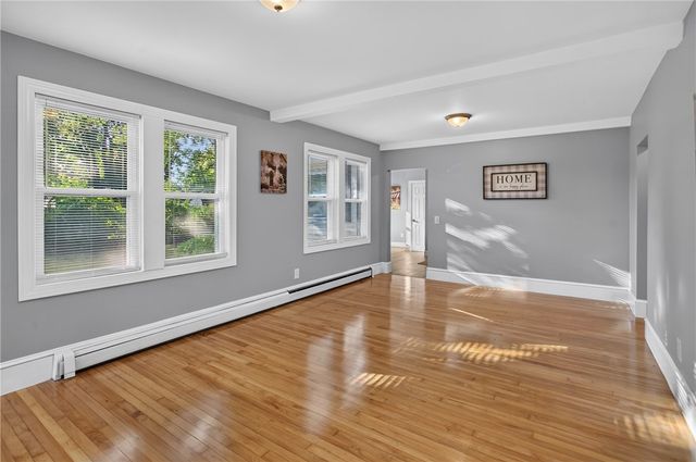 37 Lincoln Avenue, Warwick, RI 02888