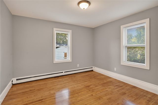 37 Lincoln Avenue, Warwick, RI 02888