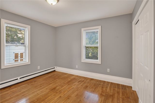 37 Lincoln Avenue, Warwick, RI 02888