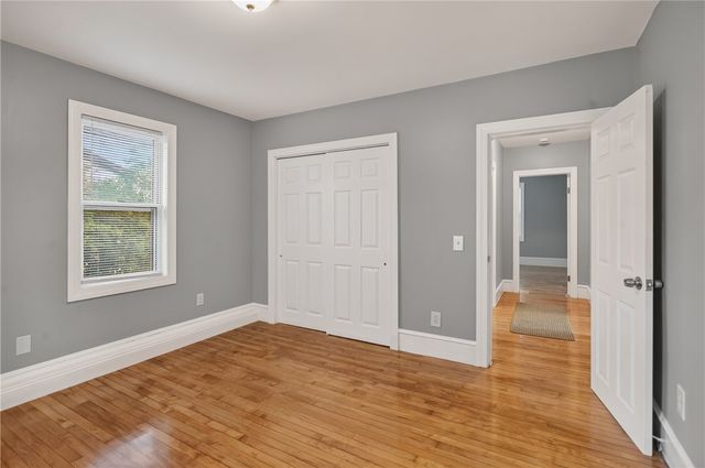 37 Lincoln Avenue, Warwick, RI 02888