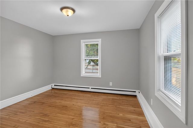 37 Lincoln Avenue, Warwick, RI 02888