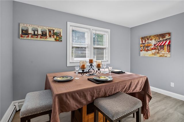 37 Lincoln Avenue, Warwick, RI 02888