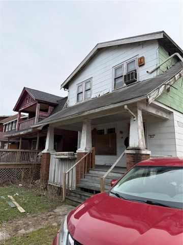 73 Grove Street, Highland Park, MI 48203