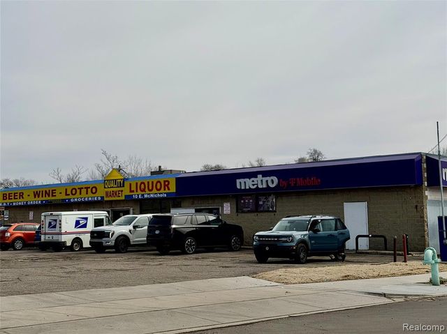 73 Grove Street, Highland Park, MI 48203