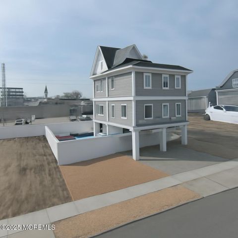 205 Dewey Drive, Ortley Beach, NJ 08751