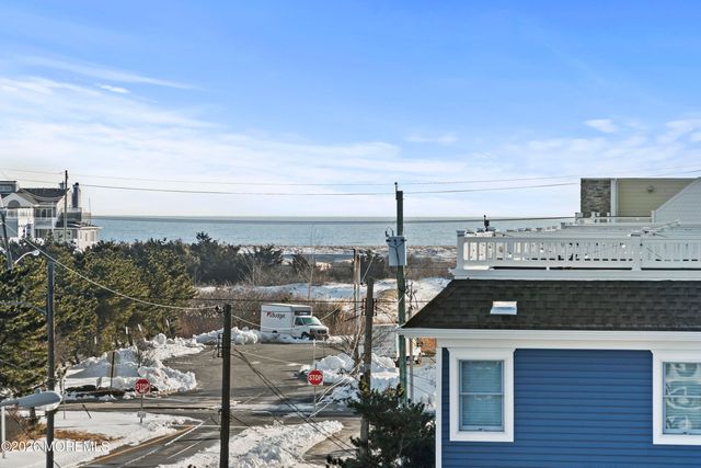 205 Dewey Drive, Ortley Beach, NJ 08751