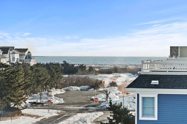 205 Dewey Drive, Ortley Beach, NJ 08751