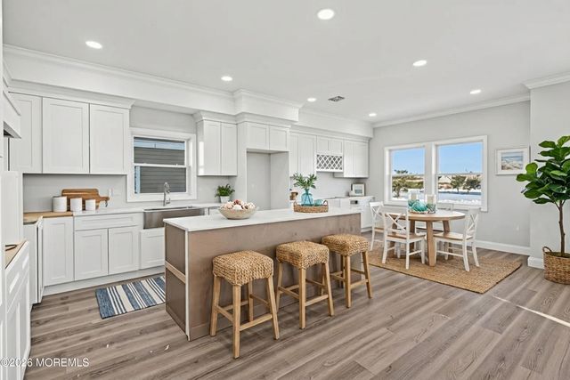 205 Dewey Drive, Ortley Beach, NJ 08751