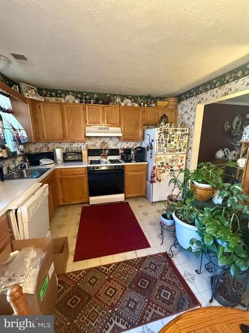 2502 REGAL PL, Waldorf, MD 20601