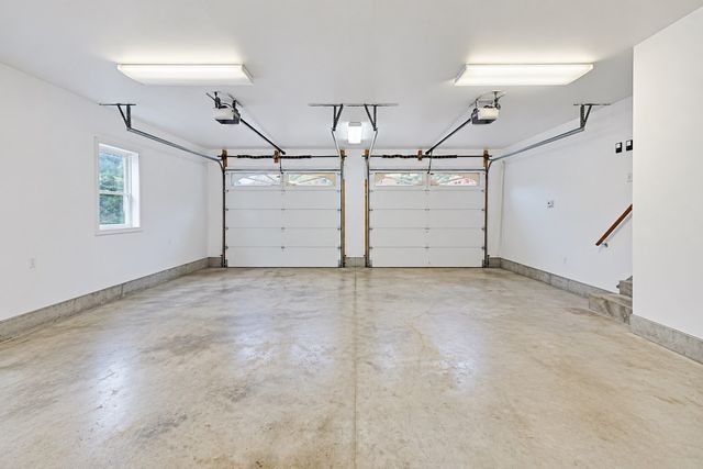 124 Haywood Drive, East Brookfield, MA 01515