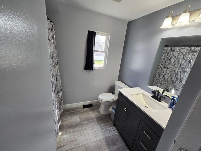 170 W Maple Street, Coal City, IL 60416