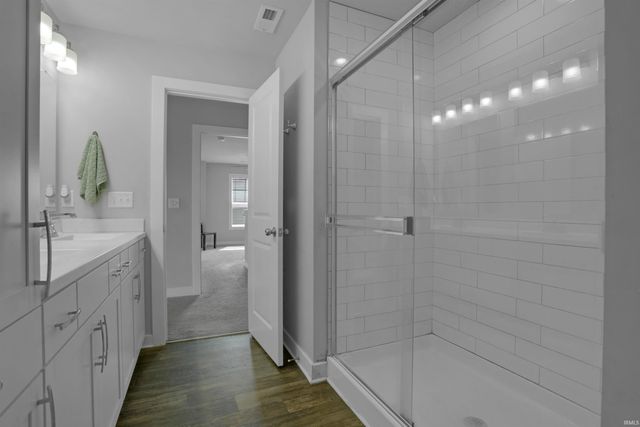 4997 White Chapel Drive, Newburgh, IN 47630