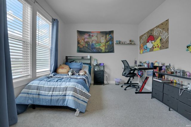 4997 White Chapel Drive, Newburgh, IN 47630