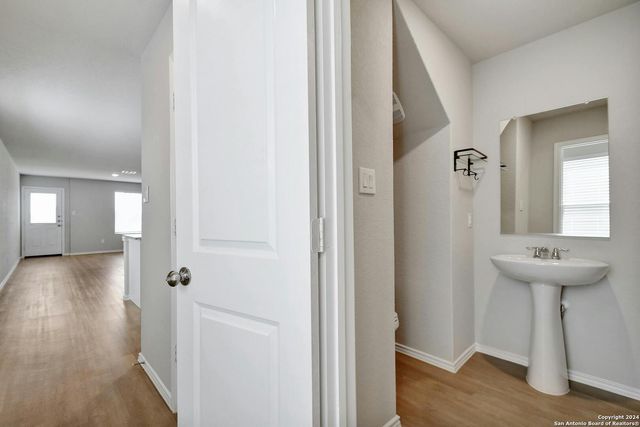 4250 THALWEG WAY, San Antonio, TX 78223