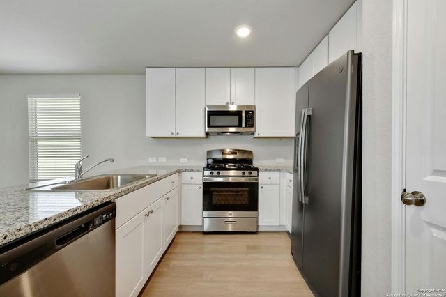 4250 THALWEG WAY, San Antonio, TX 78223