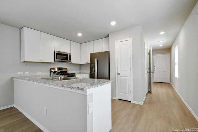 4250 THALWEG WAY, San Antonio, TX 78223