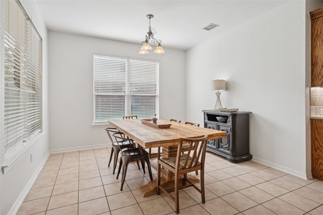 5224 Winterberry Court, Fort Worth, TX 76244